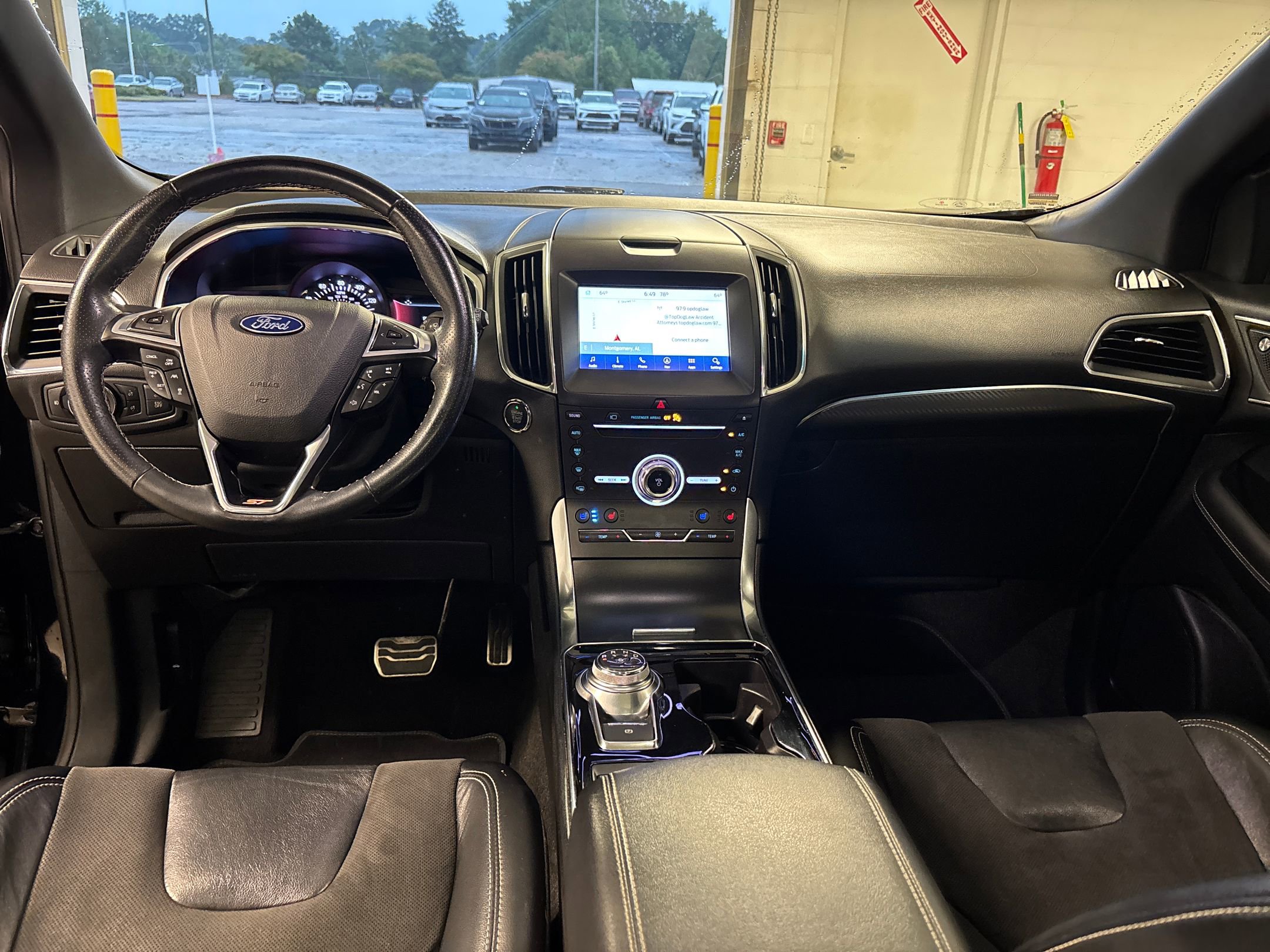2019 Ford Edge ST photo 14