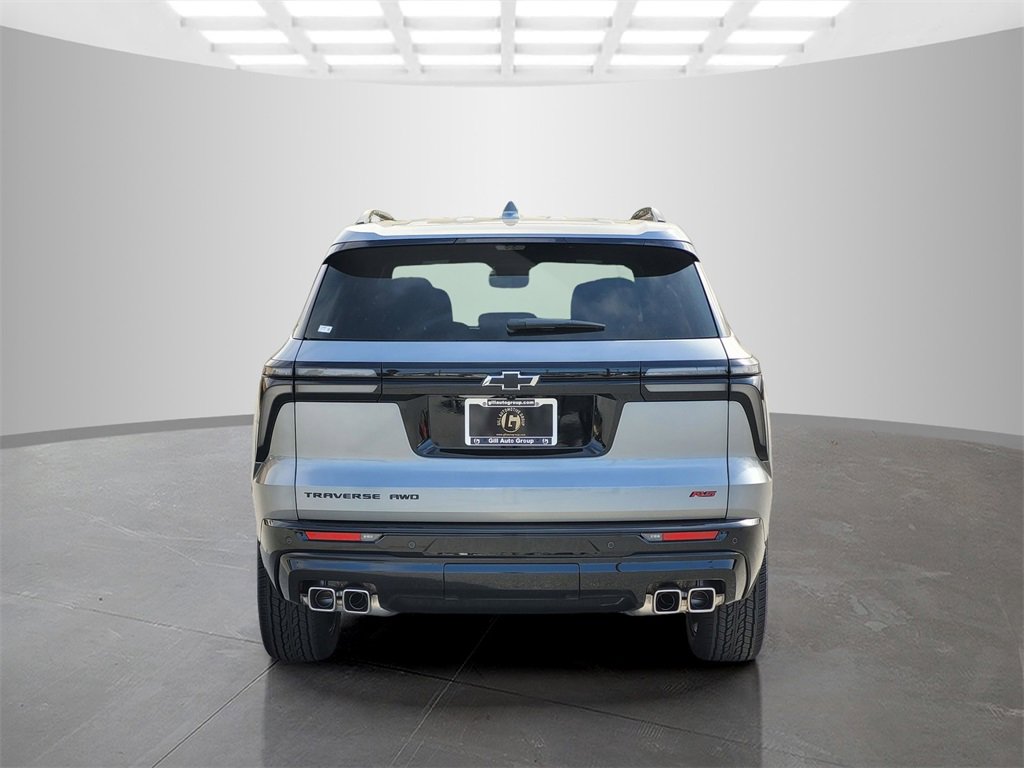 2026 Chevrolet Traverse RS photo 4