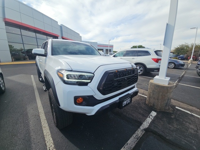 2023 Toyota Tacoma SR 4x4 Double Cab photo 3