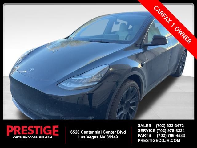 2022 Tesla Model Y Long Range's photo