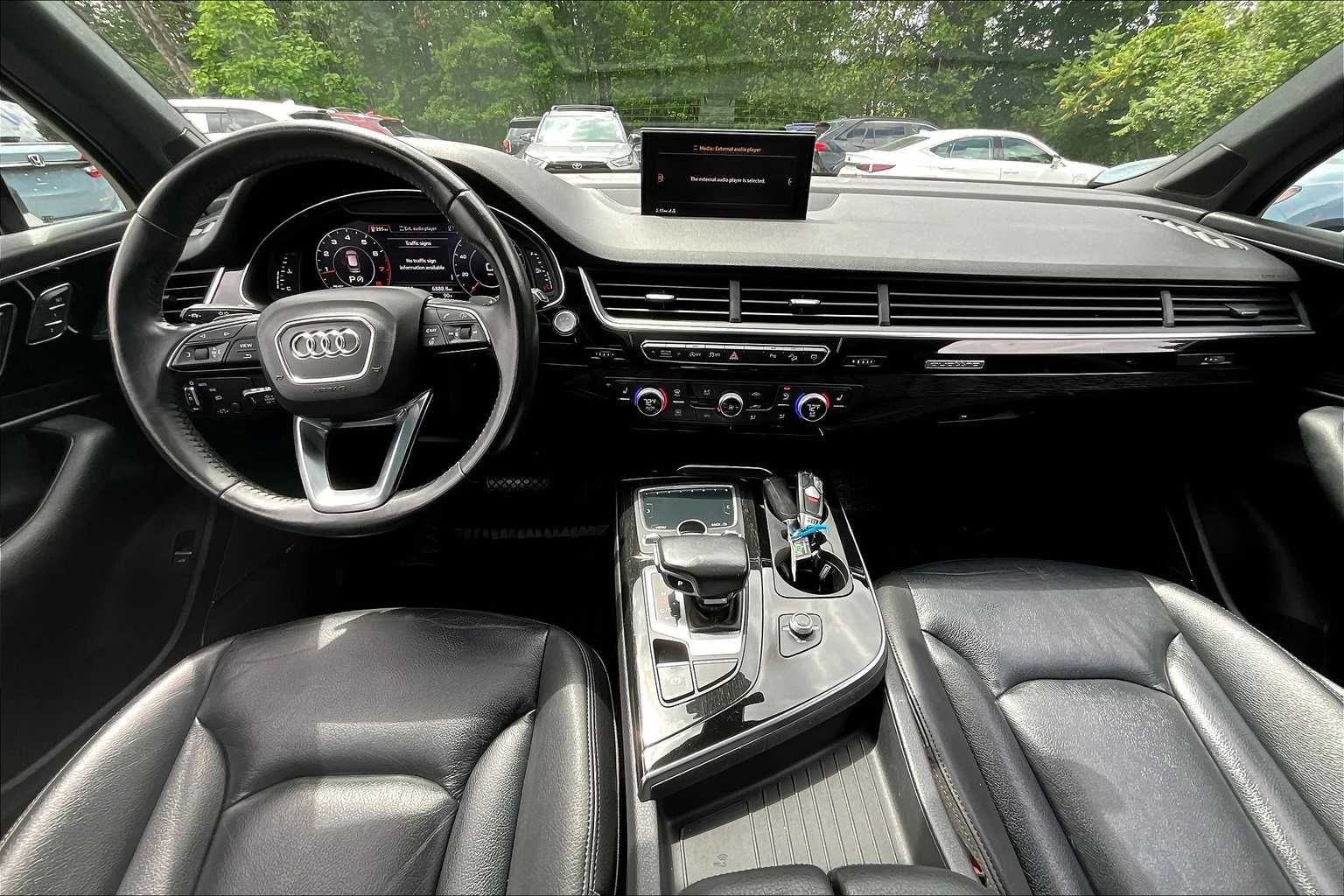 2018 Audi Q7 3.0T Premium Plus photo 13