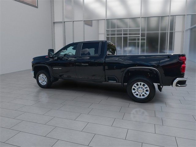 2025 Chevrolet Silverado 2500HD LT photo 6