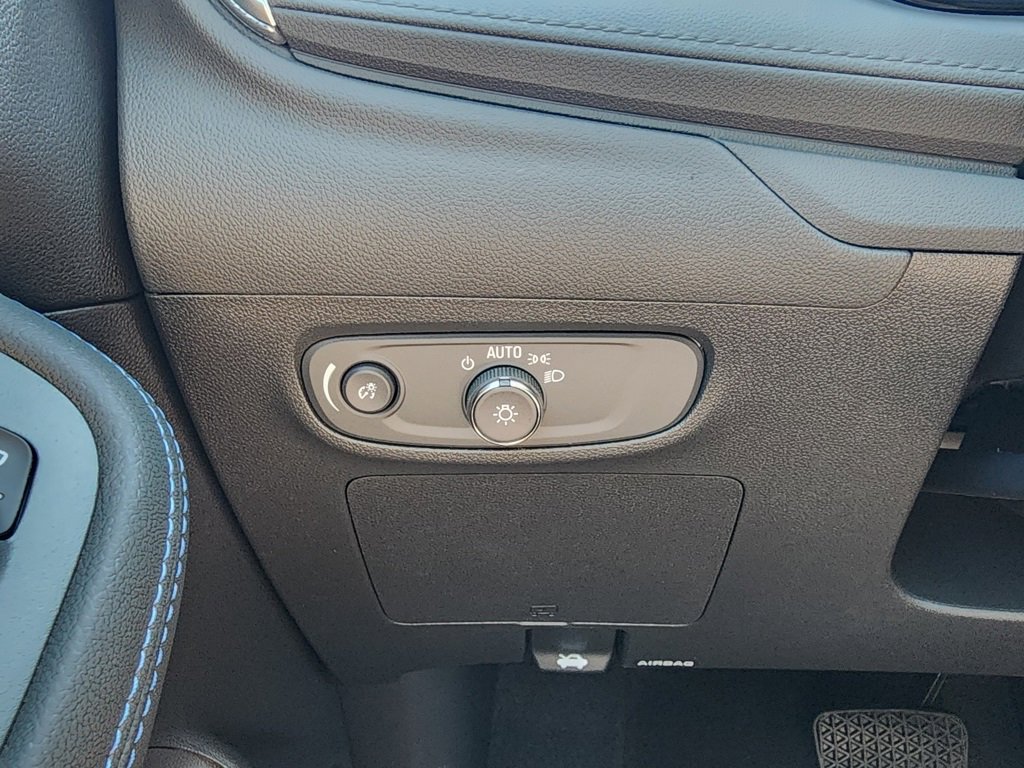 2026 Buick Encore GX Sport Touring photo 16