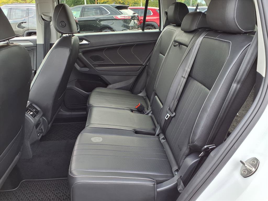 2022 Volkswagen Tiguan SE photo 6