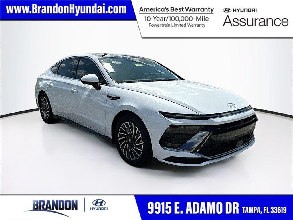 2025 Hyundai Sonata Hybrid Limited's photo