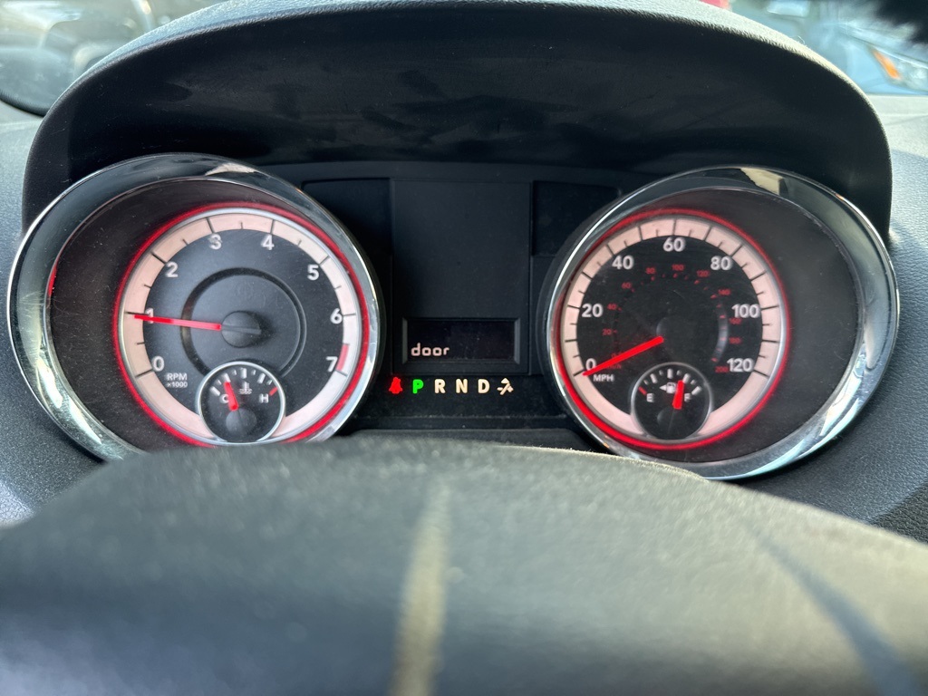 2018 Dodge Grand Caravan SXT photo 2