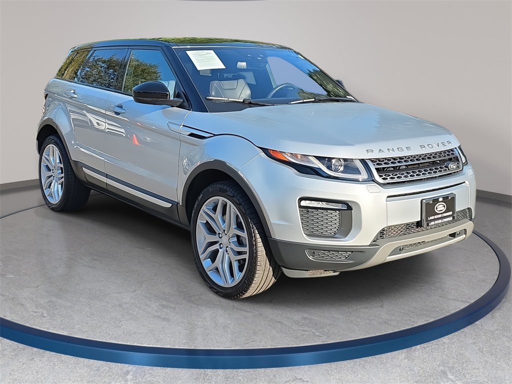 2017 Land Rover Range Rover Evoque HSE photo 2