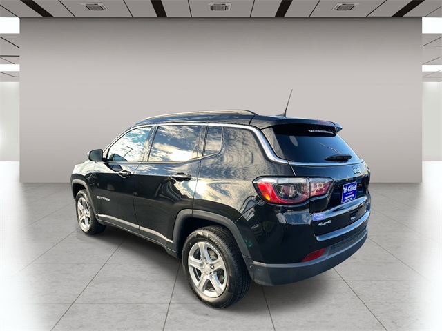2024 Jeep Compass Latitude photo 5