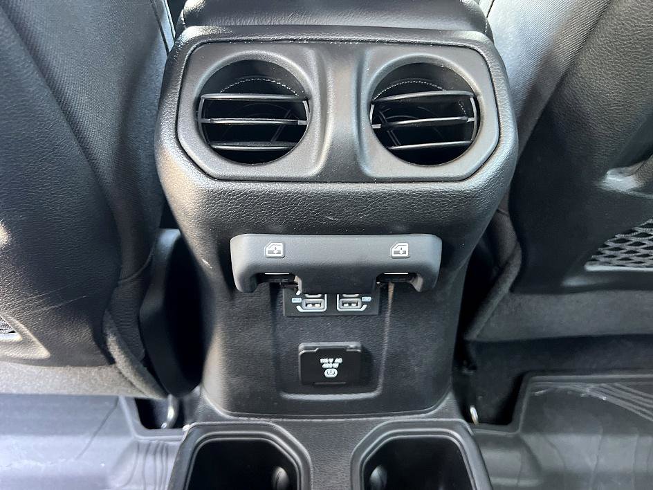 2021 Jeep Gladiator Mojave photo 16