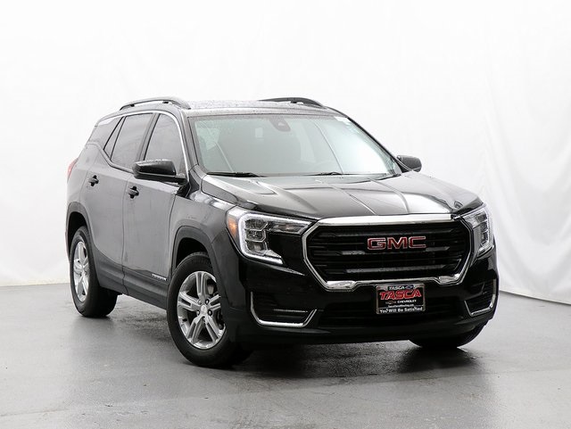 Used 2022 Black GMC SLE image 1