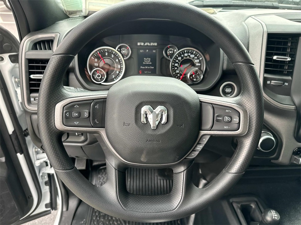 2024 Ram 2500 Tradesman photo 23