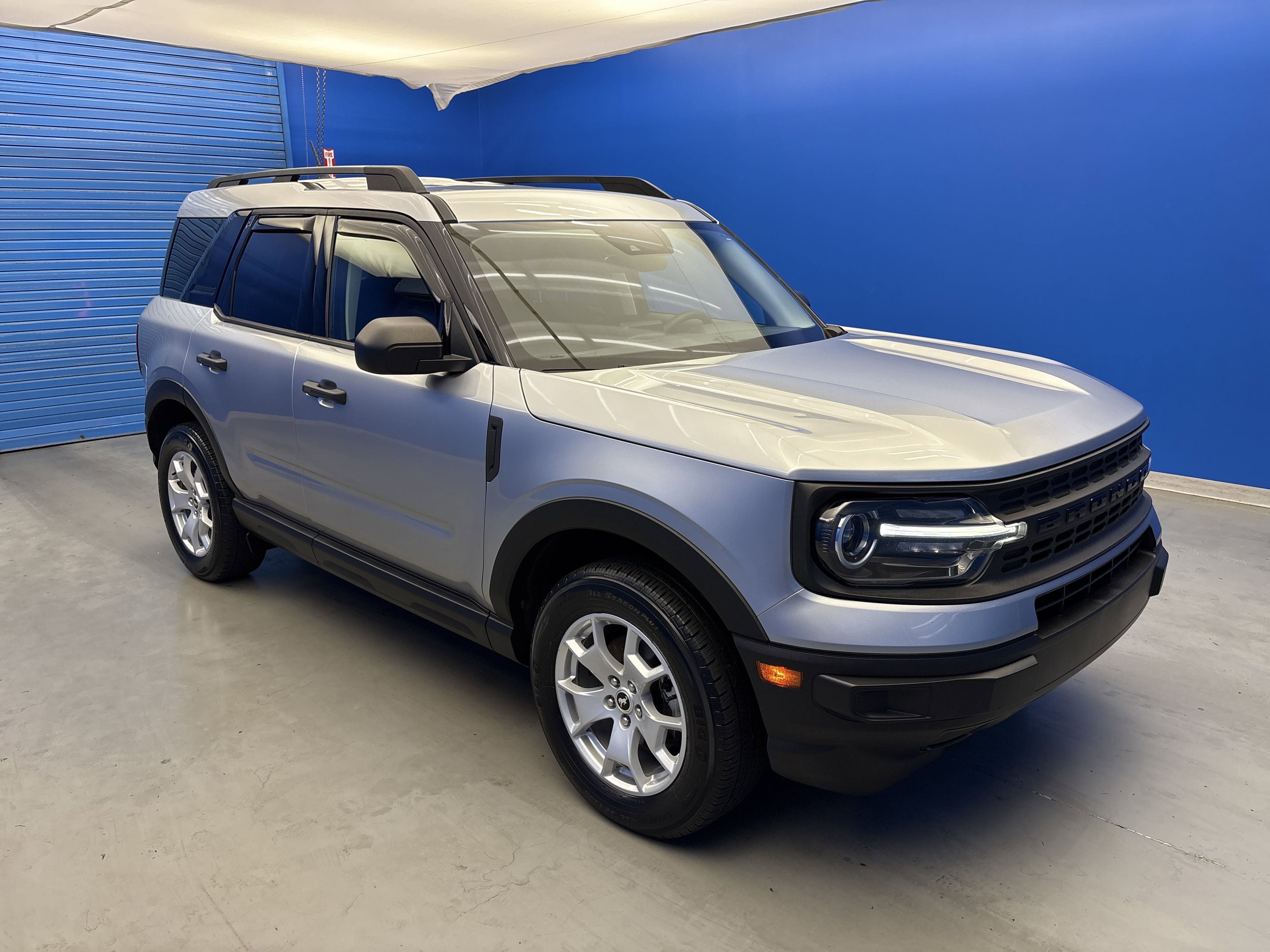 2022 Ford Bronco Sport Base photo 2