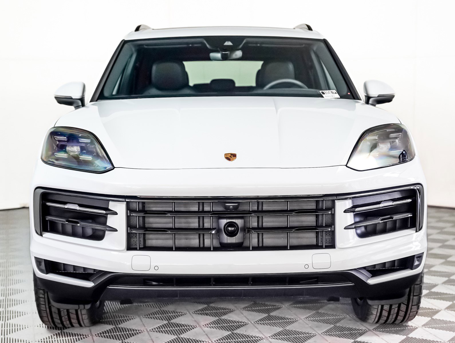 2026 Porsche Cayenne photo 7