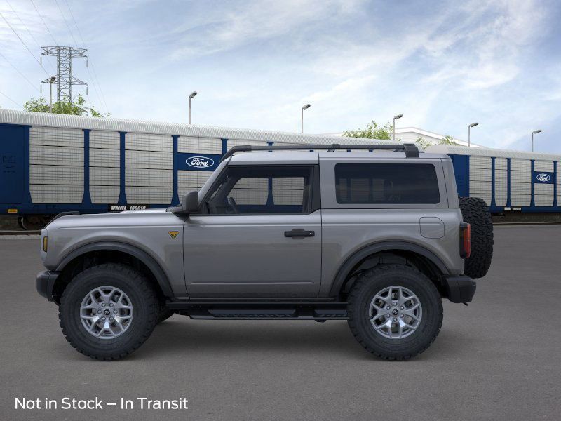 2025 Ford Bronco Badlands photo 3