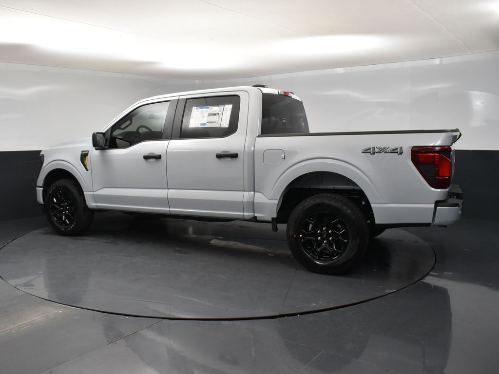 2025 Ford F-150 STX photo 4