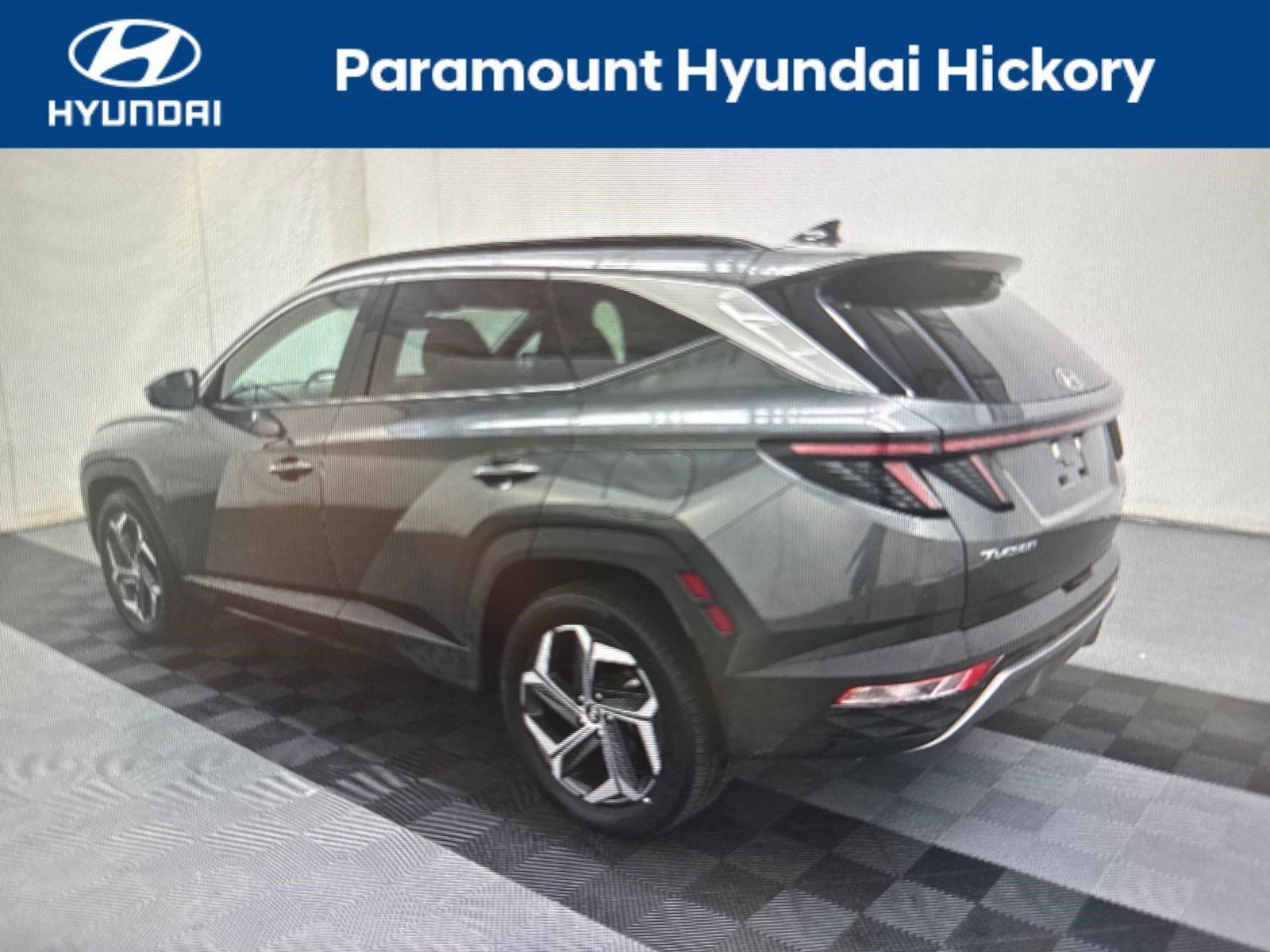 2024 Hyundai Tucson Hybrid Limited photo 2