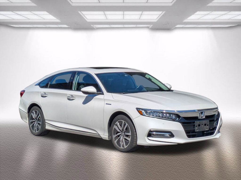 2019 Honda Accord Hybrid Touring's photo