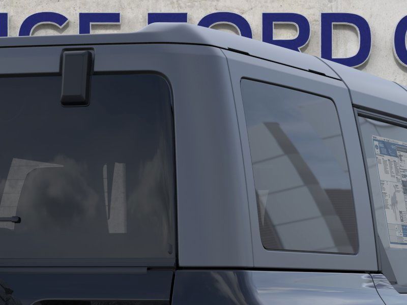 2025 Ford Bronco Outer Banks photo 24