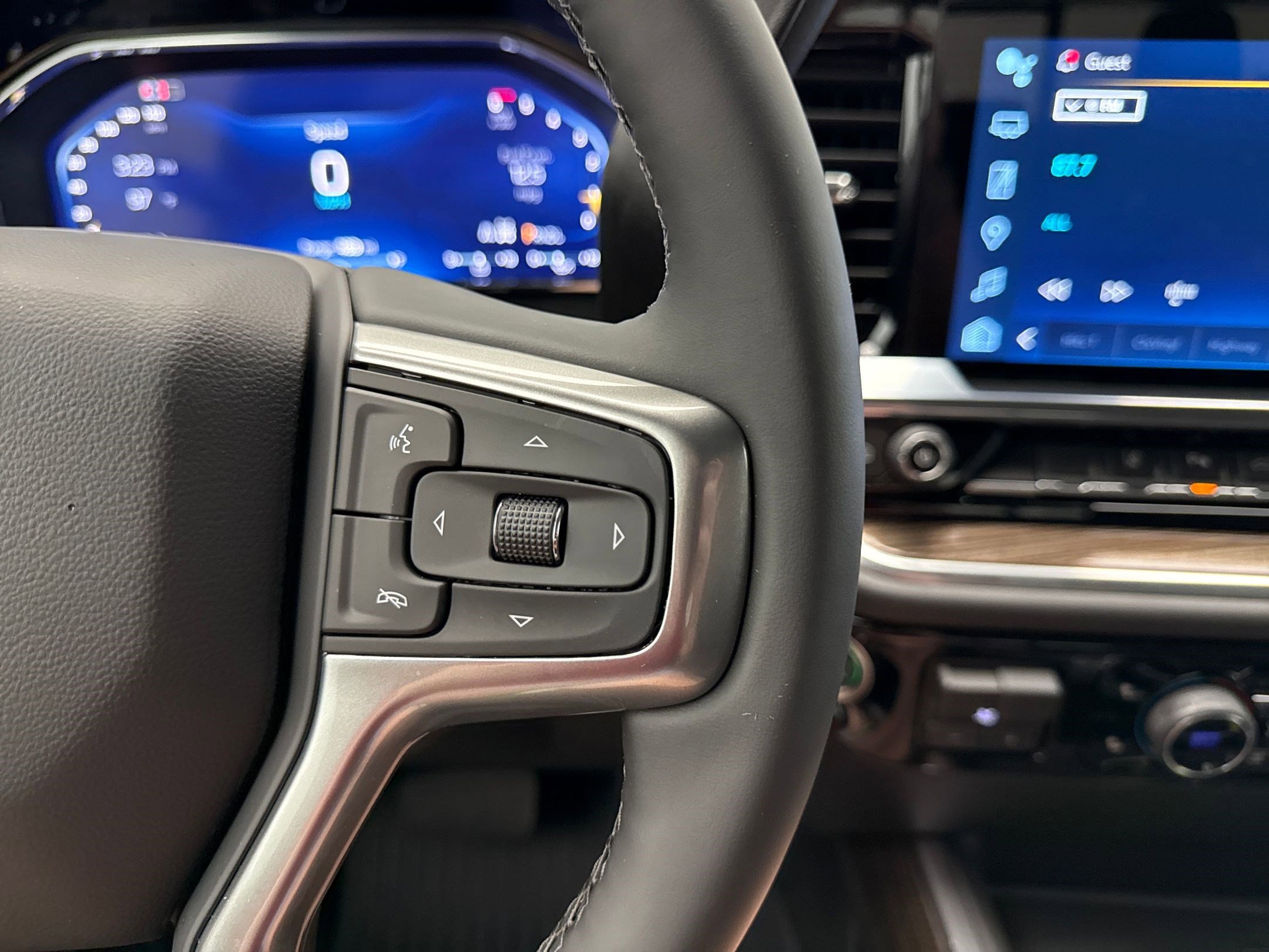 2026 Chevrolet Silverado 2500HD LT photo 34