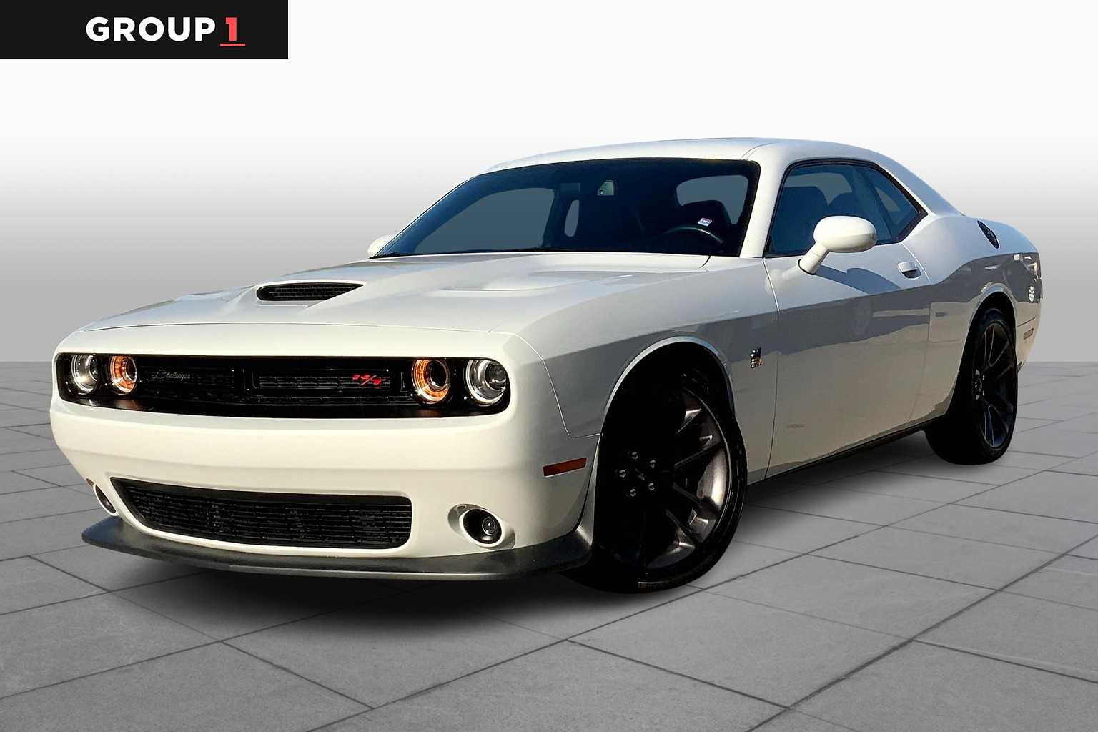 2022 Dodge Challenger Challenger Scat Pack R/T Scat Pack