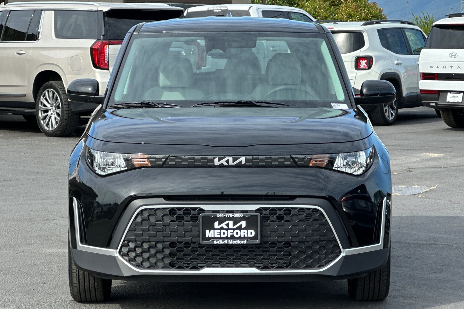 2025 Kia Soul LX photo 3