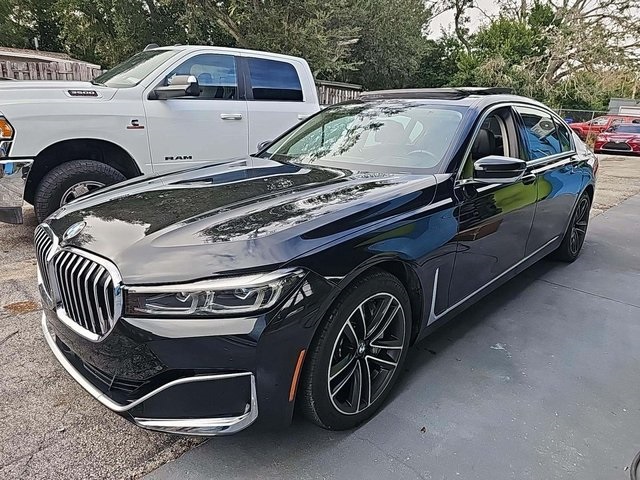 2020 BMW 7 Series 750i's photo