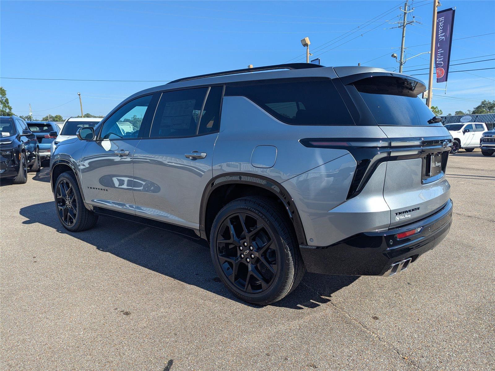 2026 Chevrolet Traverse RS photo 4