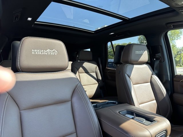 2024 Chevrolet Tahoe High Country photo 7
