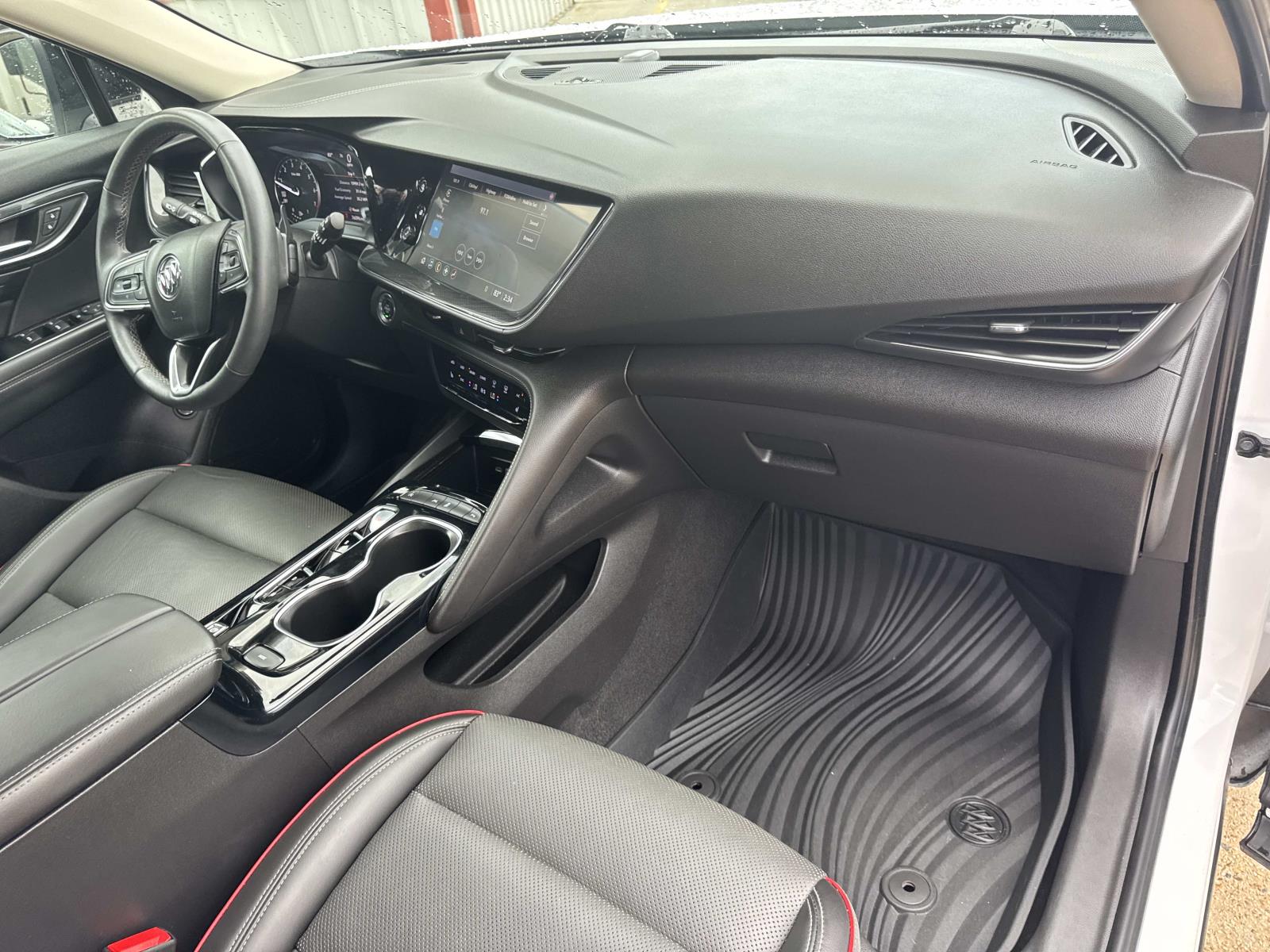 2022 Buick Envision Essence photo 12