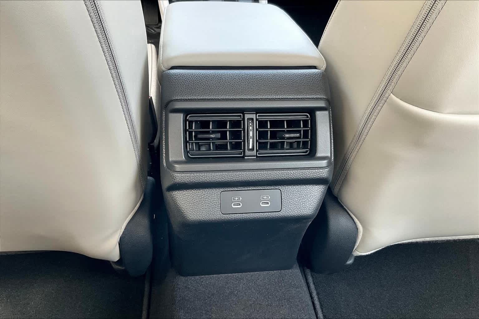 2025 Honda Accord Hybrid Touring photo 18