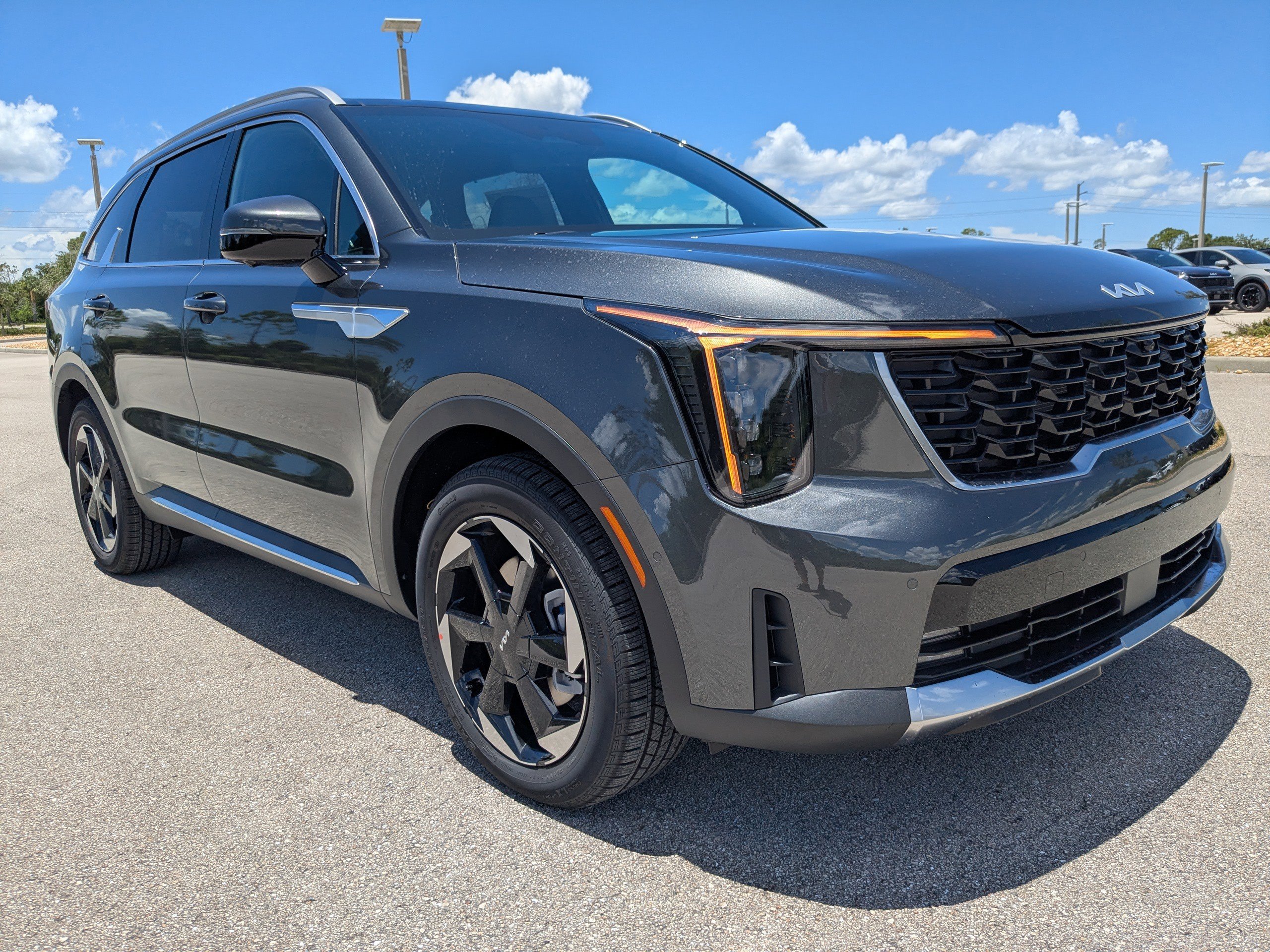 2025 Kia Sorento Hybrid SX Prestige photo 2