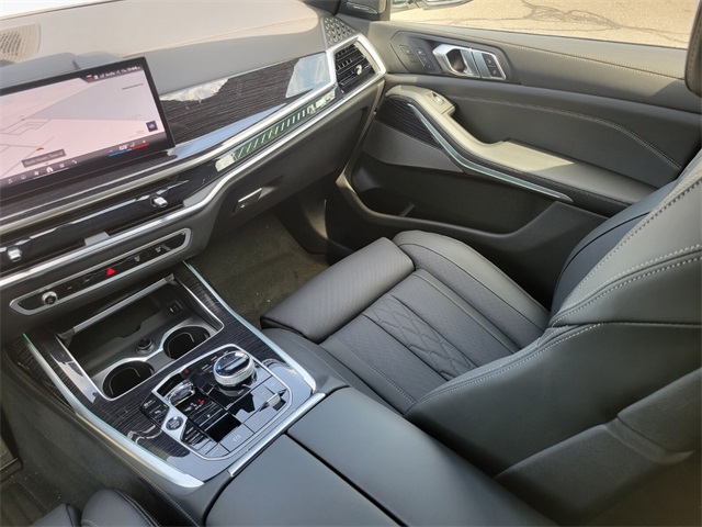 2026 Bmw X7 M60i photo 12