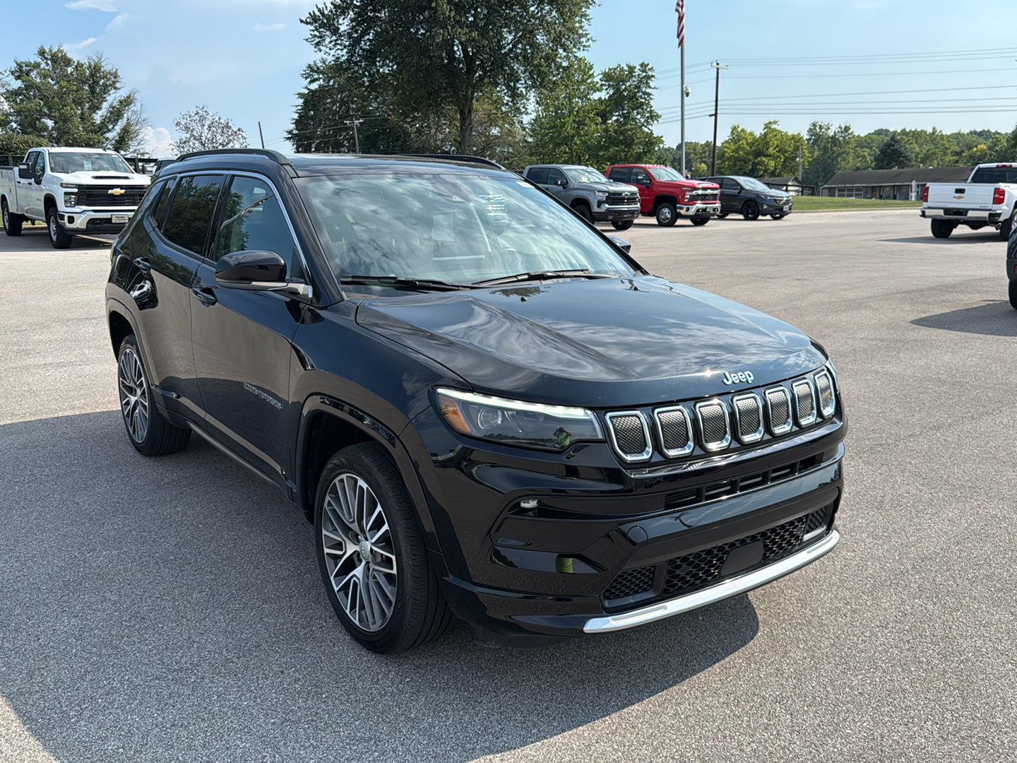 2022 Jeep Compass Limited photo 2