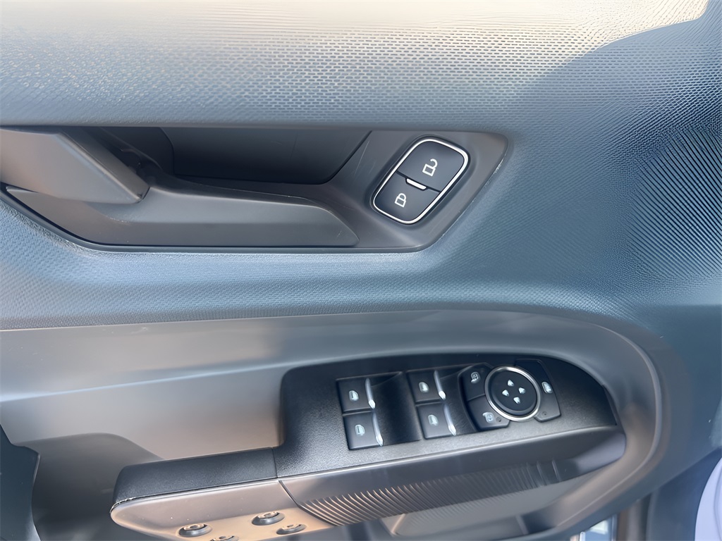 2025 Ford Maverick XLT photo 21