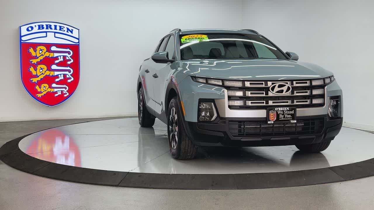 2025 Hyundai Santa Cruz SEL photo 2