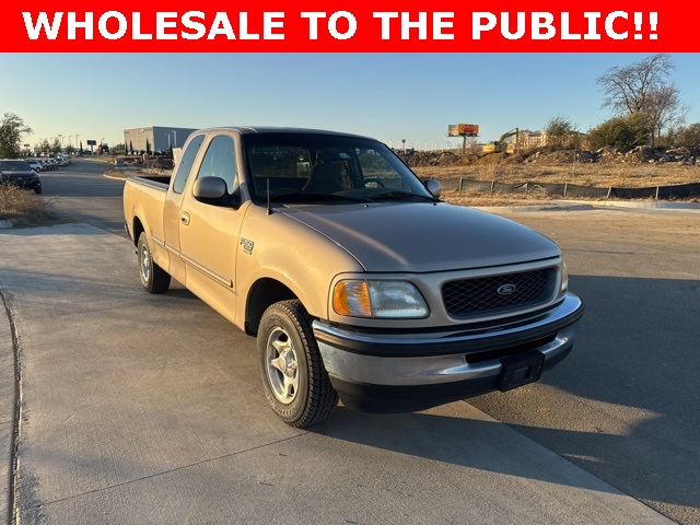 1998 Ford F-150 STANDARD's photo
