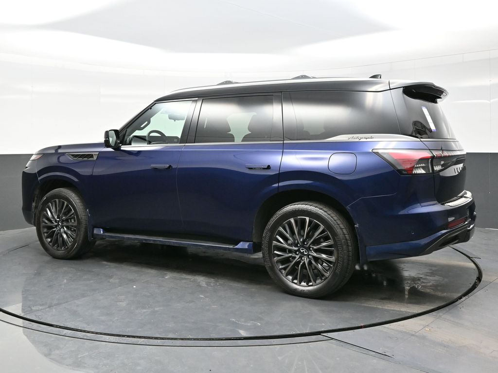 2025 Infiniti QX80 photo 3