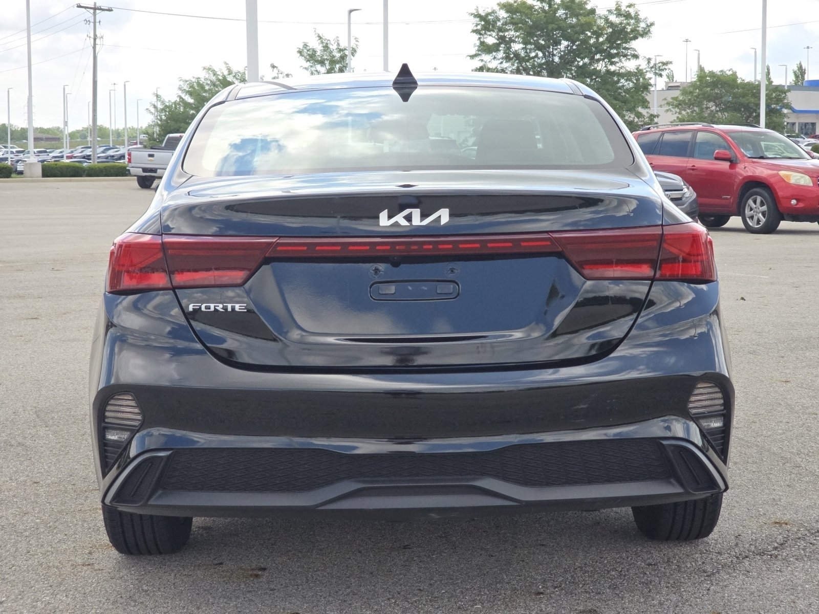 2023 Kia Forte LXS photo 16