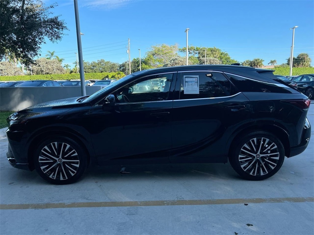 2024 Lexus RX 350 Premium photo 4