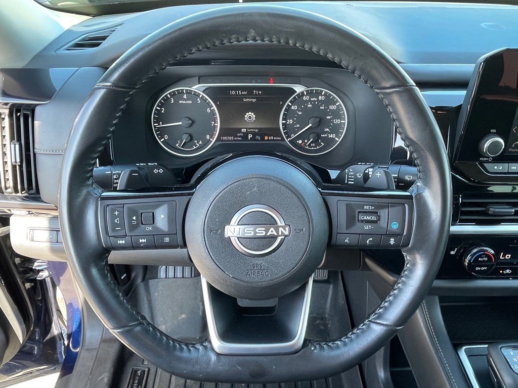 2022 Nissan Pathfinder SV photo 14