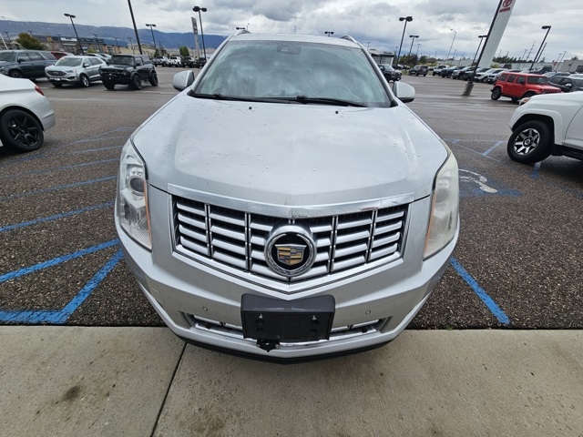 2014 Cadillac SRX Luxury photo 2