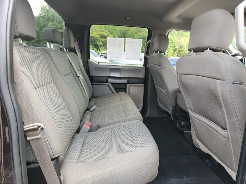 2019 Ford F-150 XLT photo 17