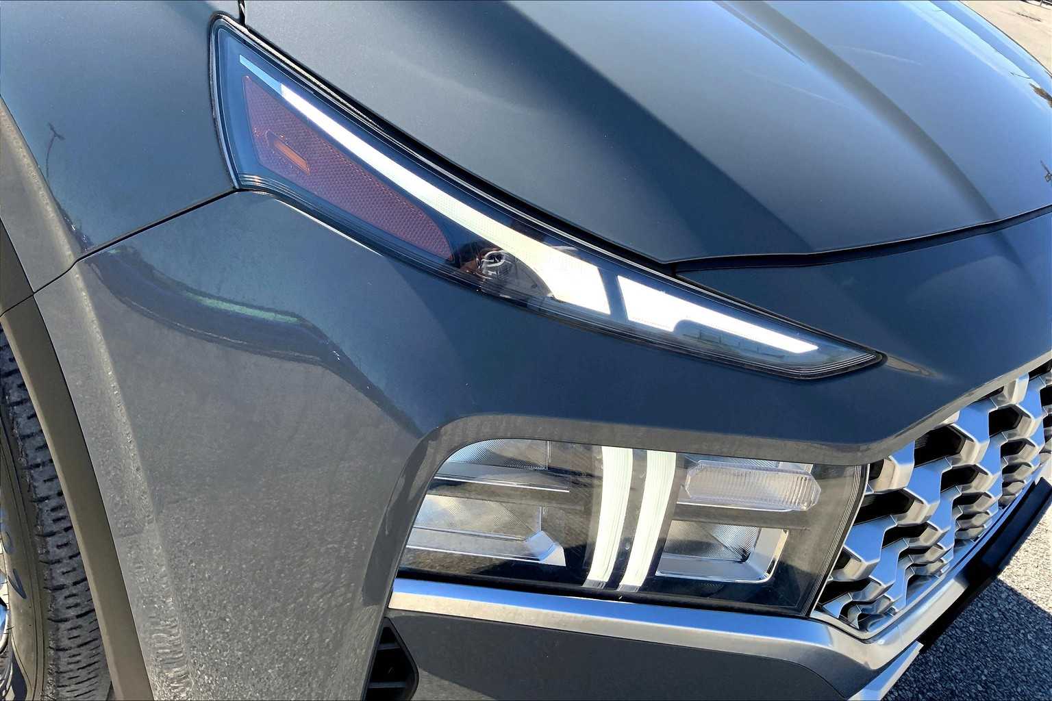 2022 Hyundai Santa Fe SEL photo 25