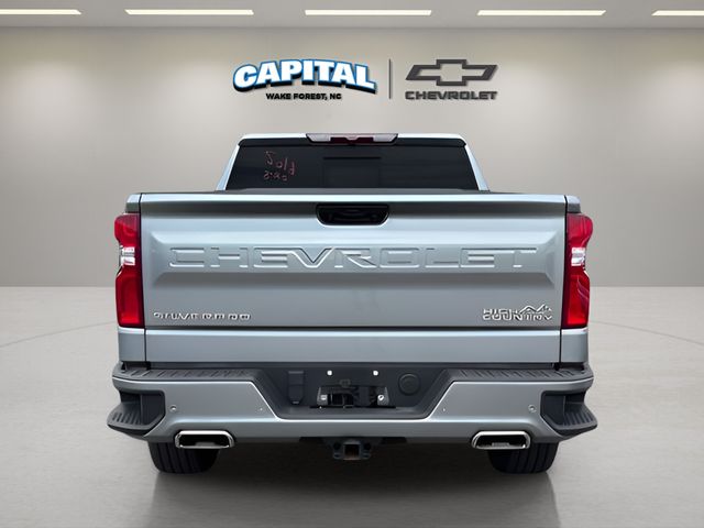 2024 Chevrolet Silverado 1500 High Country photo 4