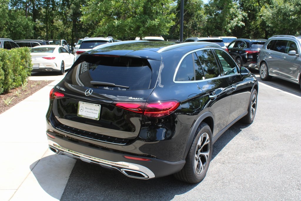 2025 Mercedes Benz GLC 350e 4MATIC photo 4