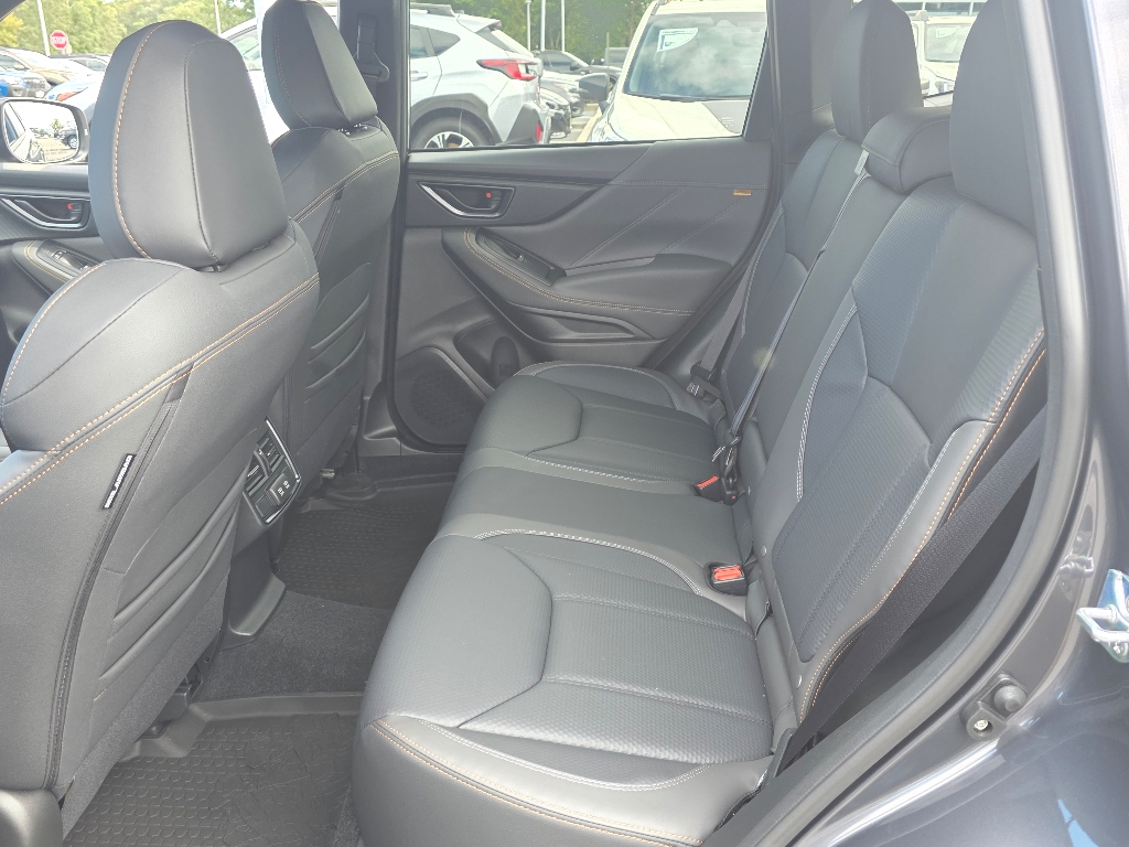 2025 Subaru Forester Wilderness photo 10
