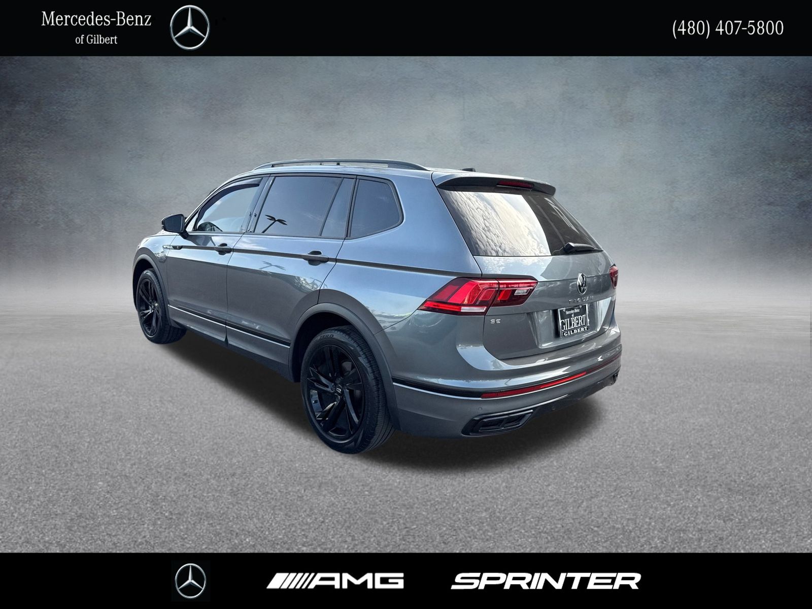 2023 Volkswagen Tiguan SE R-Line Black photo 2