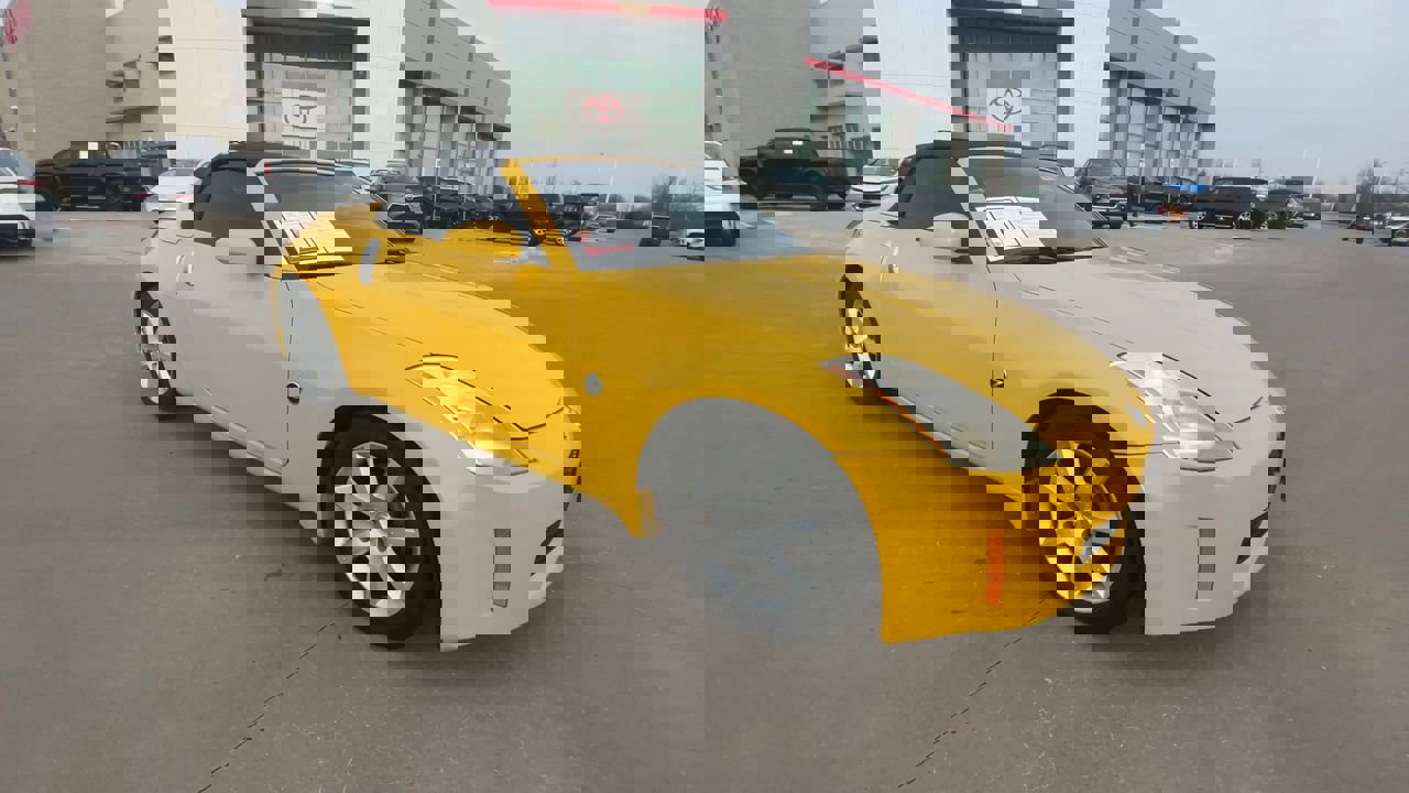 Used 2005 Nissan 350Z Roadster Enthusiast with VIN JN1AZ36D05M700433 for sale in Kansas City