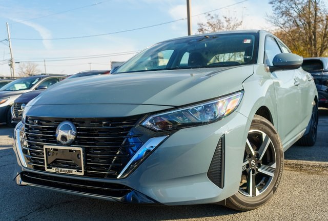 2025 Nissan Sentra SV's photo