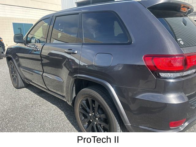 2021 Jeep Grand Cherokee Laredo X photo 4